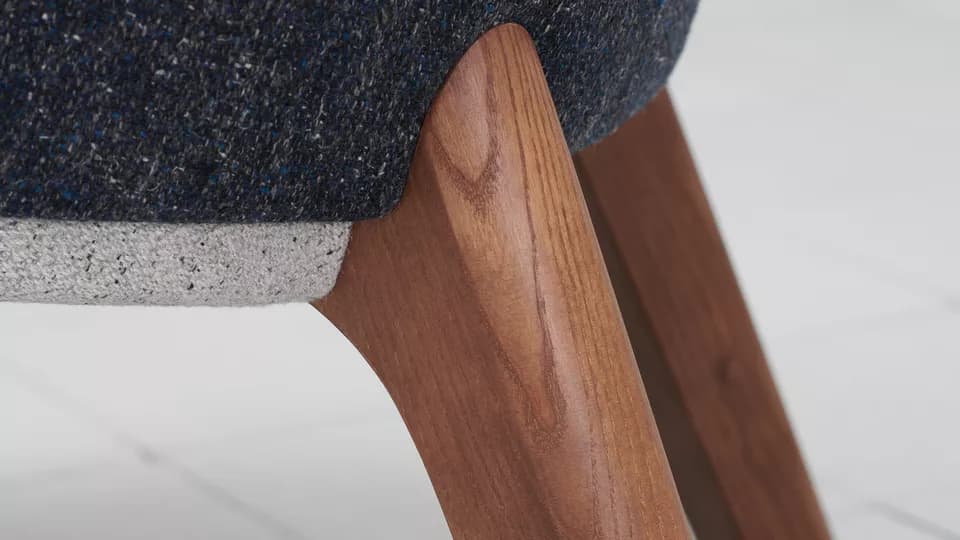 Bellevue 104 by Very Wood
