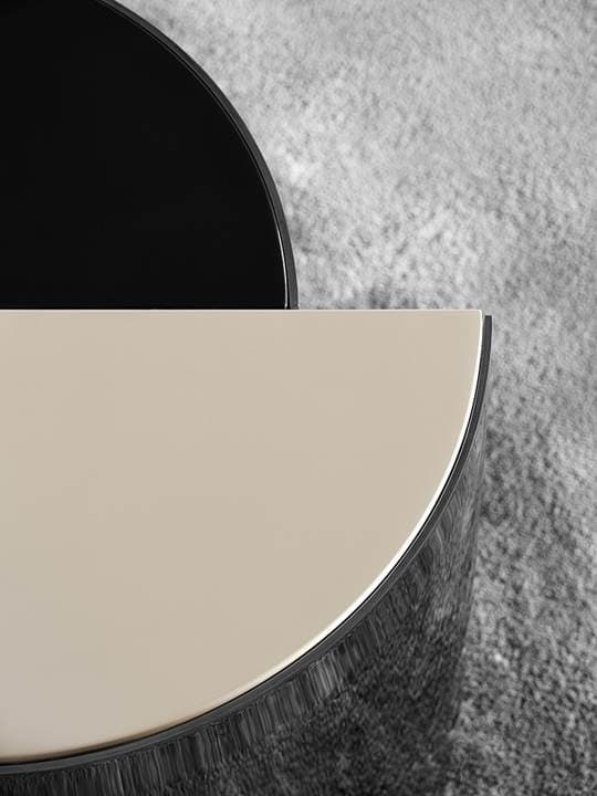 Shields by Minotti