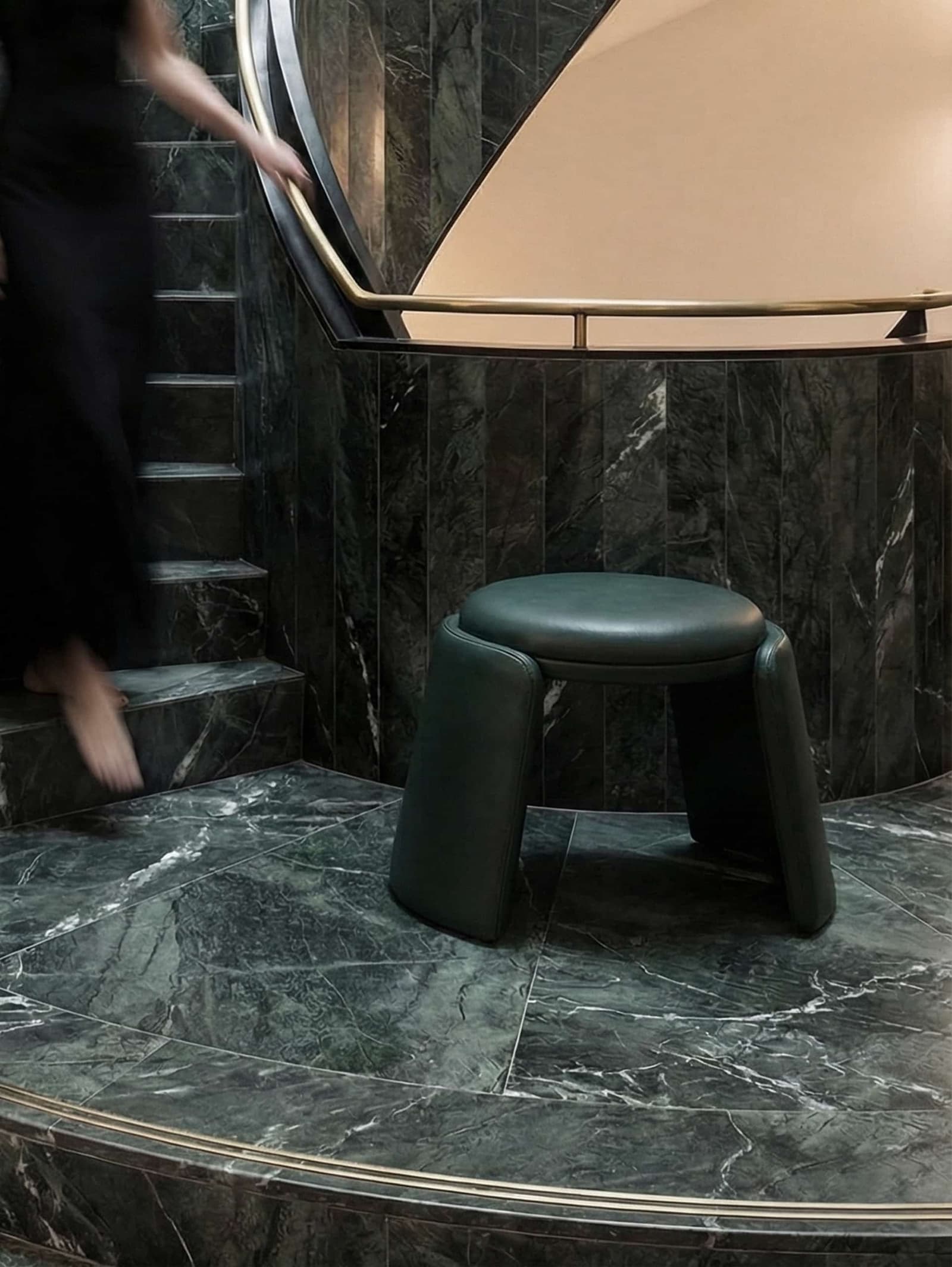 Inge by Secolo /Artefatto Design Studio