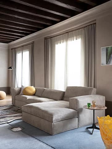 Up by Saba Italia