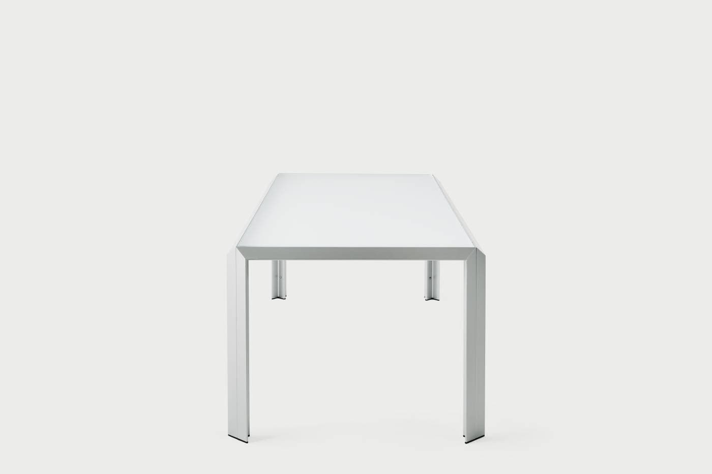 T-Table by Baleri