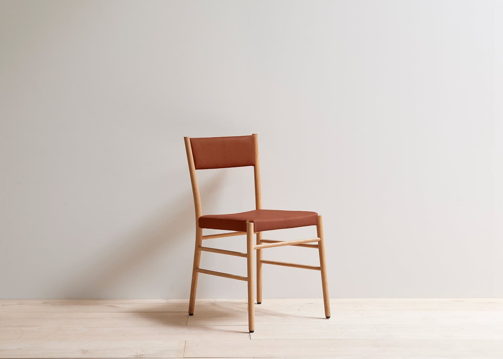 Avery 1 by Pinch Design