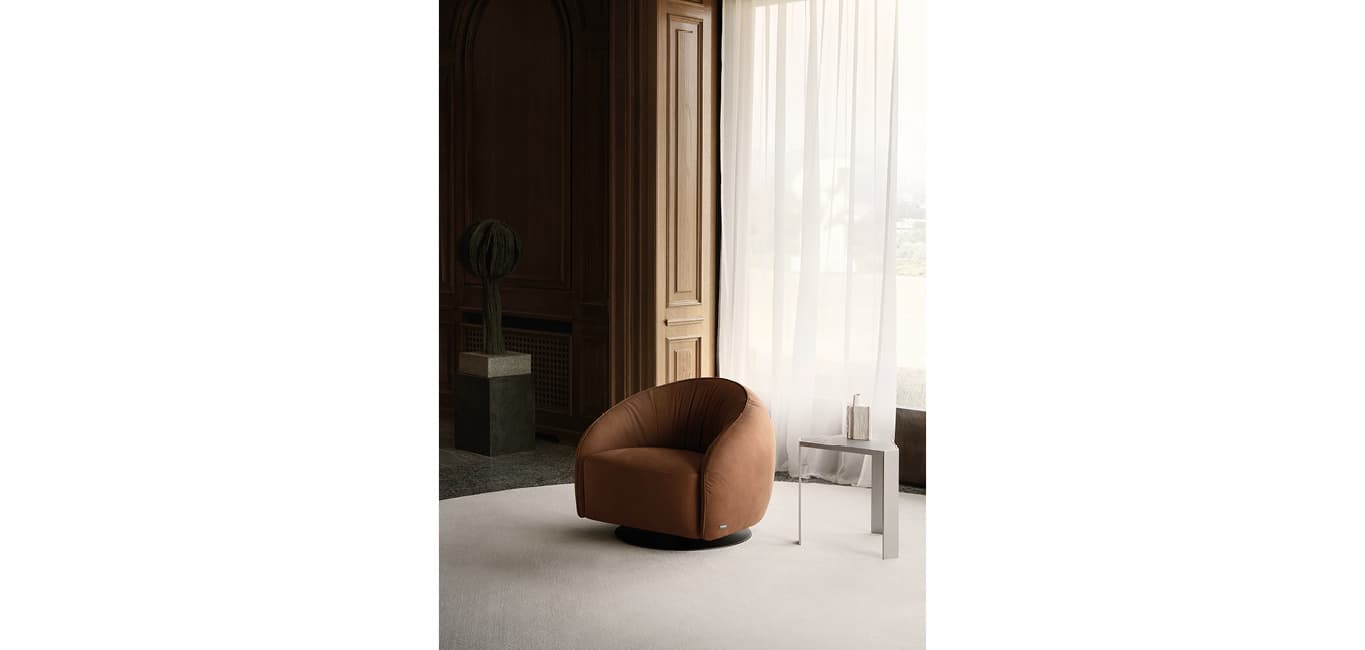 Nest Swivel by Nicoline