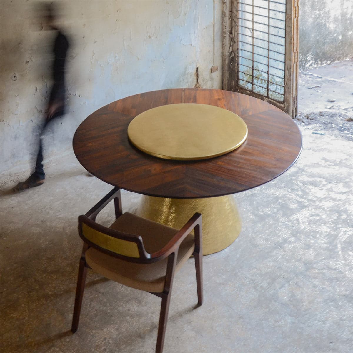 MATHAAR DINING TABLE (CIRCLE) by Rhizome