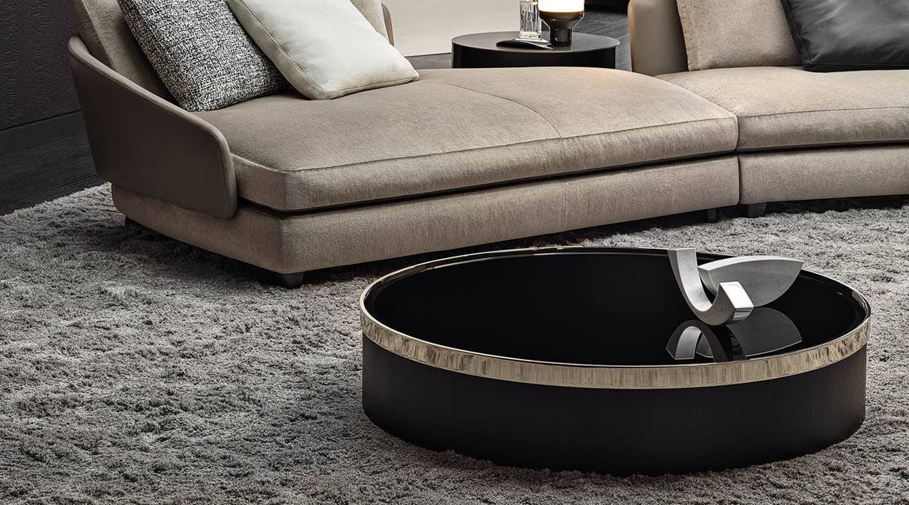 Bailly by Minotti