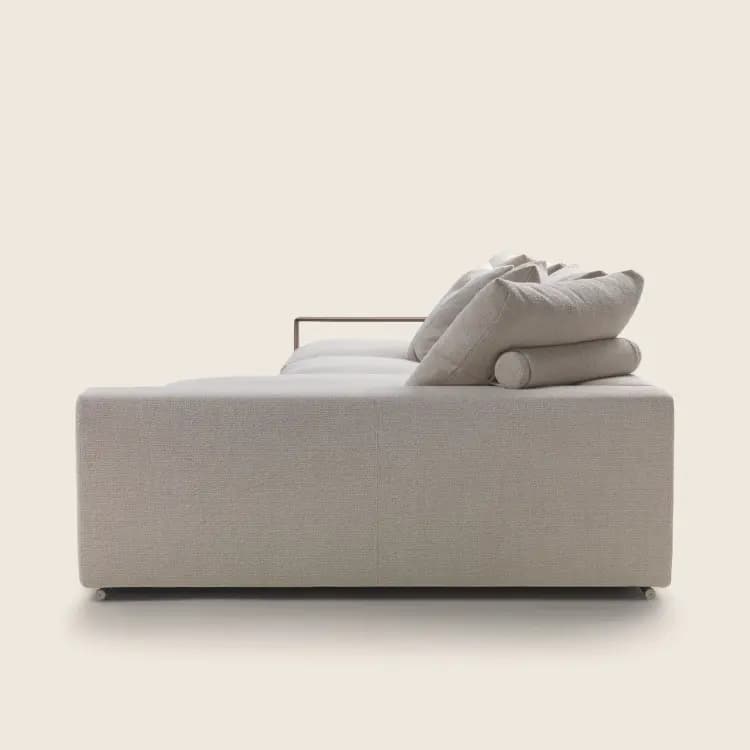 Groundpiece by Flexform